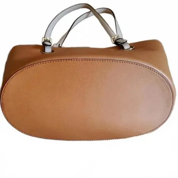 NWOT MICHAEL KORS Camel/Tan Jet Set Medium Tote w/6 pockets - Picture 5 of 9